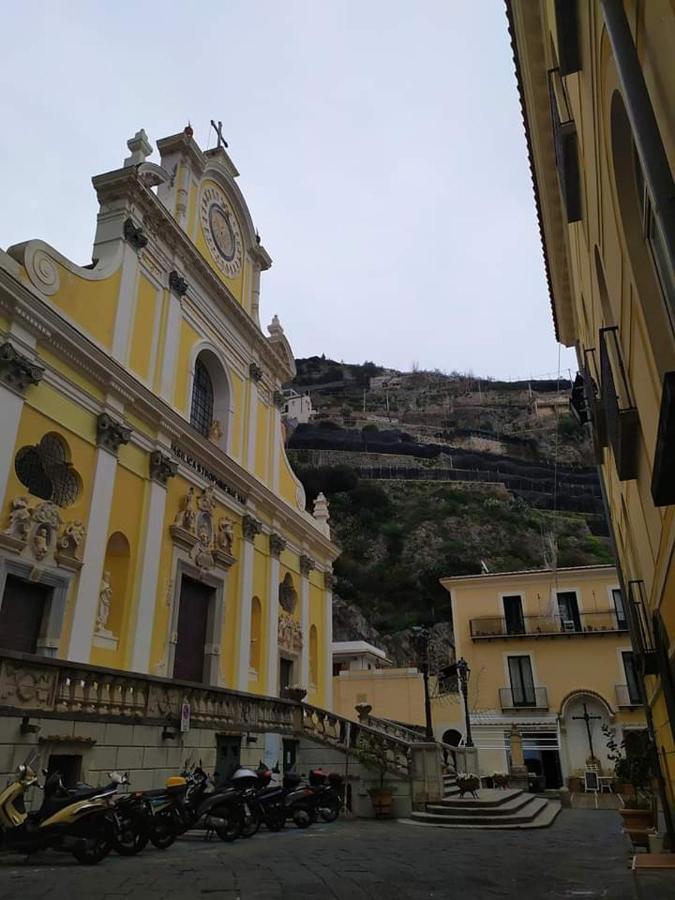 Апартаменти Amalfi Coast Palace In Мінорі Екстер'єр фото